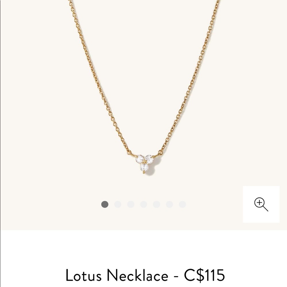 Lotus necklace mejuri